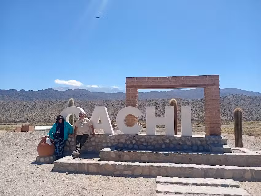 Almendra viajes salta