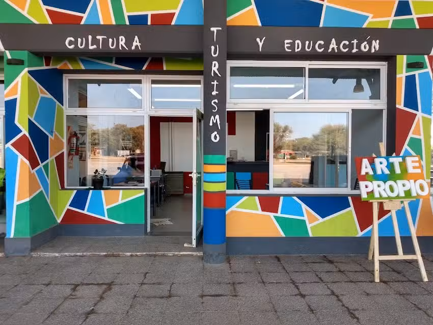Áreas Turismo, Cultura y Educación