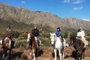 Cabalgatas La Pampa Redonda del Uritorco