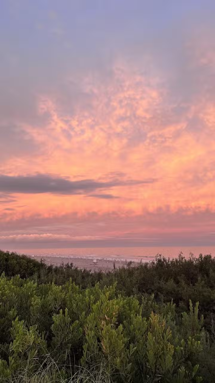 cabañas en mar azul calle 39 entré punta de indio y Pinamar