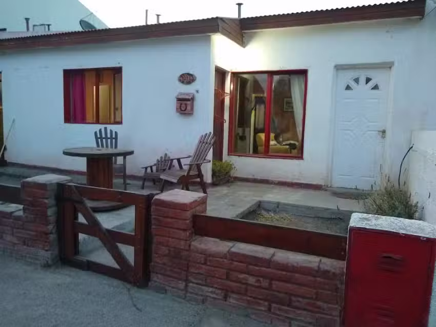 CASA DE ALQUILER «DOÑA DORYS»