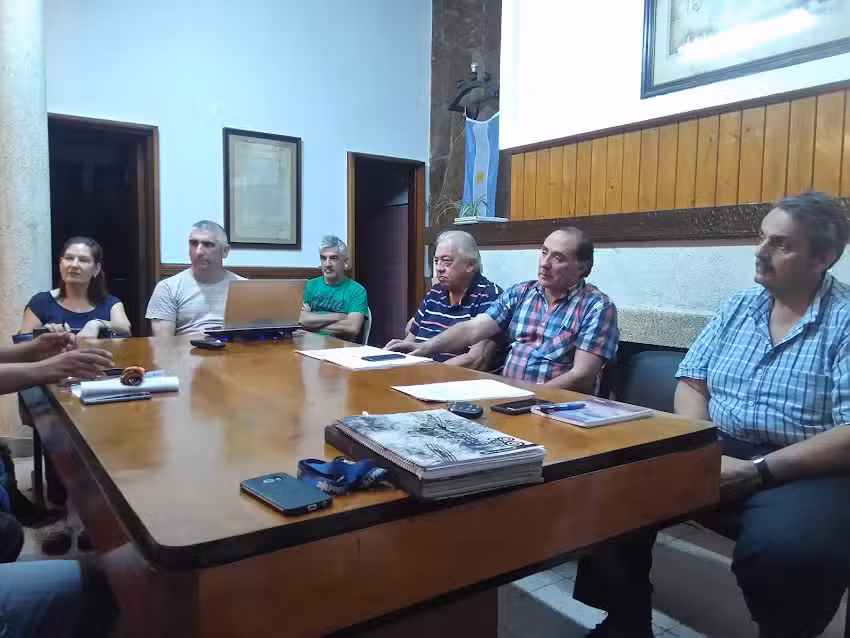 Centro Comercial Industrial y Turistico Rio Ceballos