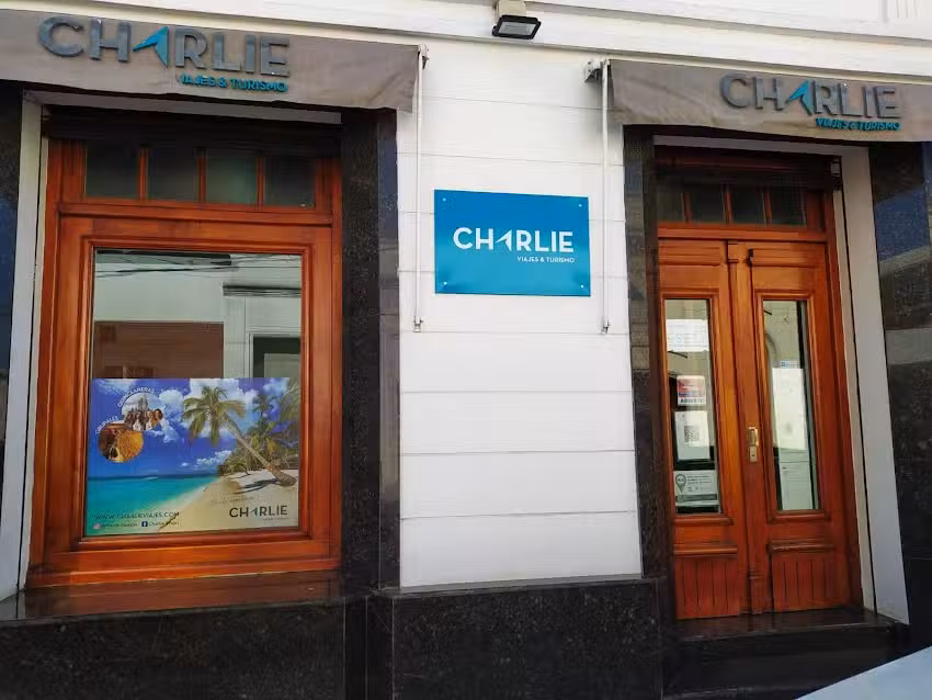 Charlie Viajes