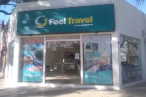 FEEL TRAVEL by Marcela Martinuk