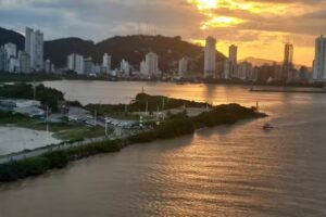 Foster Viajes – Representante de Royal Caribbean en Argentina.