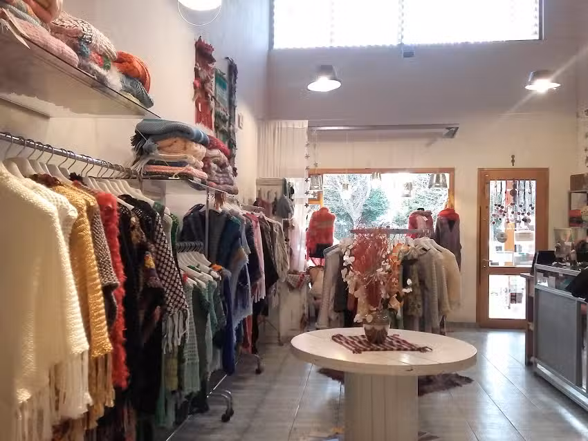 La Araucana Viajes E. V. y T.