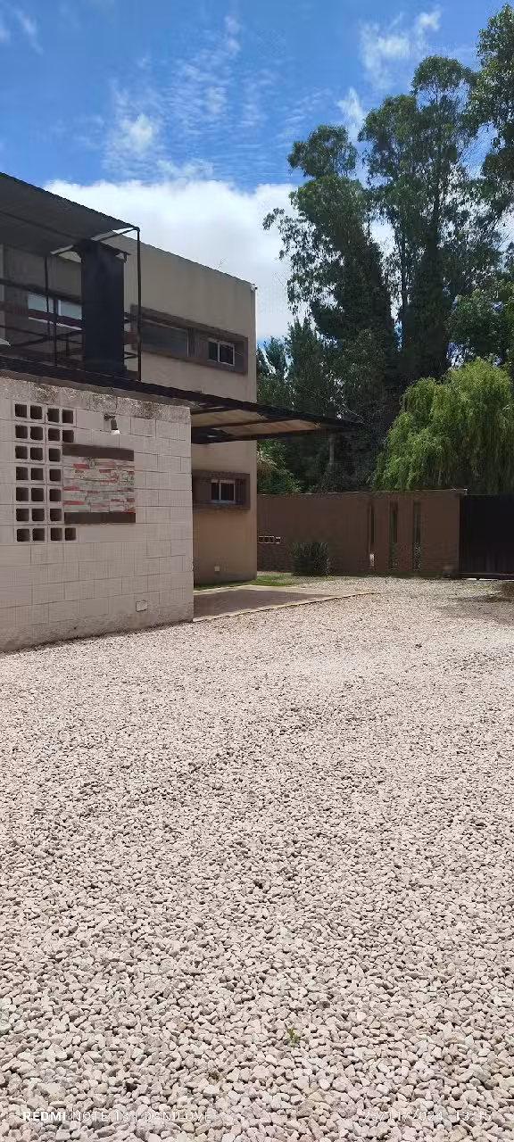 Laguna Park Duplex & Suites