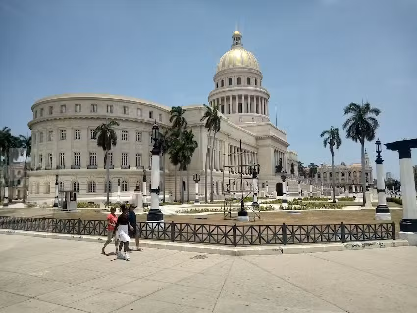 Lorena Borgogno Viajes