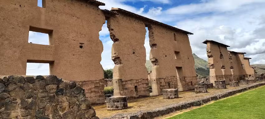 Lozada Viajes Villa Cabrera