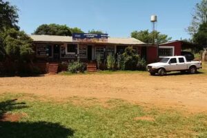 Minimercado+Info Turista+Parador *Colman*