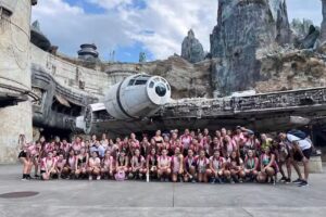 ONE FIVE – Quinceañeras a Disney