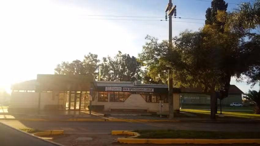 Parador de Omnibus La Playosa