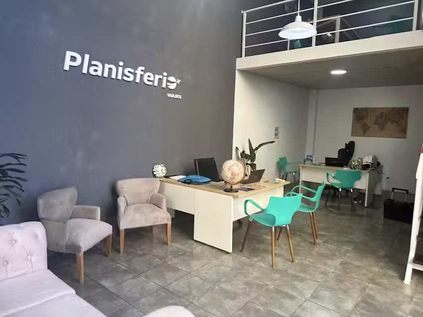 Planisferio Viajes (Sucursal Pilar)