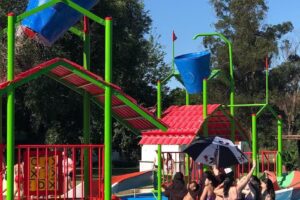 R + Viajes y Turismo