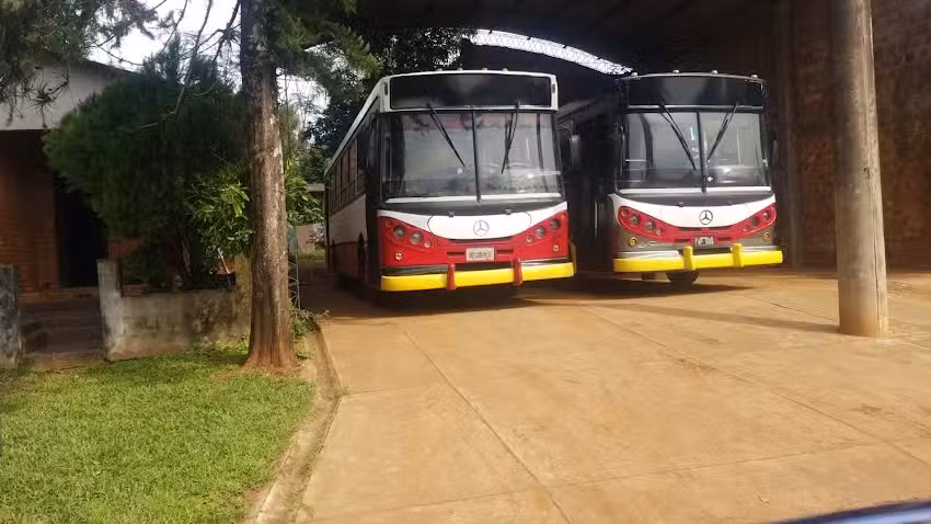 SERVICIO URBANO » TRES HERMANOS