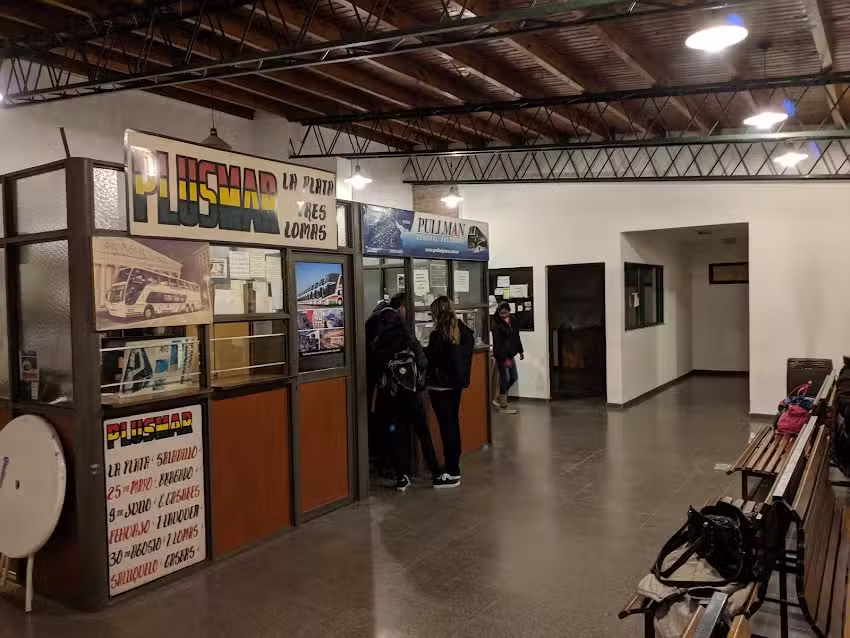 Terminal de Ómnibus Tres Lomas