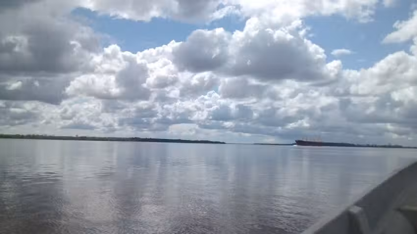 Viajes en lancha/ Viajes a la isla